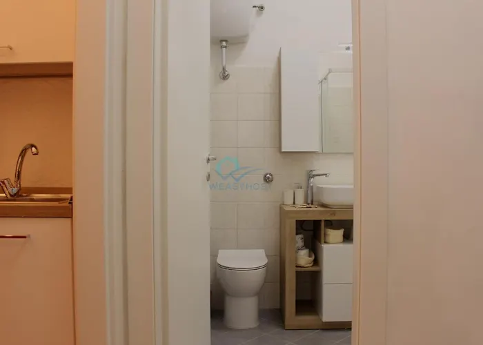 Apartman Modern Comfy With Terrace Near San Paolo Róma