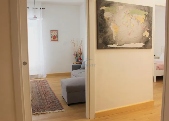 Modern Comfy With Terrace Near San Paolo *
