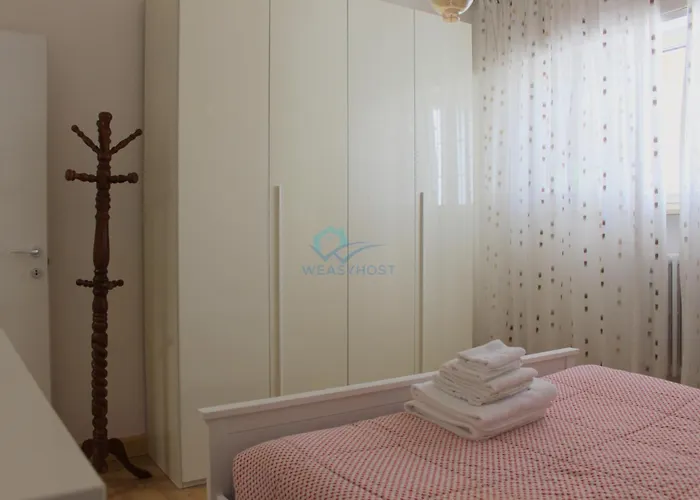 Modern Comfy With Terrace Near San Paolo *